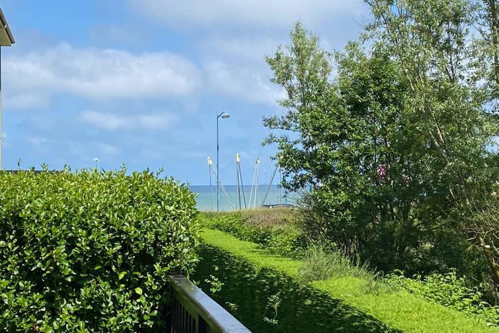 滨海维莱Le Petit Marais公寓 外观 照片